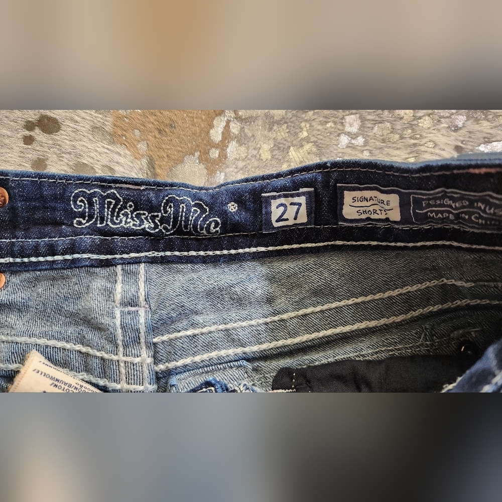 Miss Me Dark Blue Jean Shorts with Embroidered Pockets - Picture 5 of 6